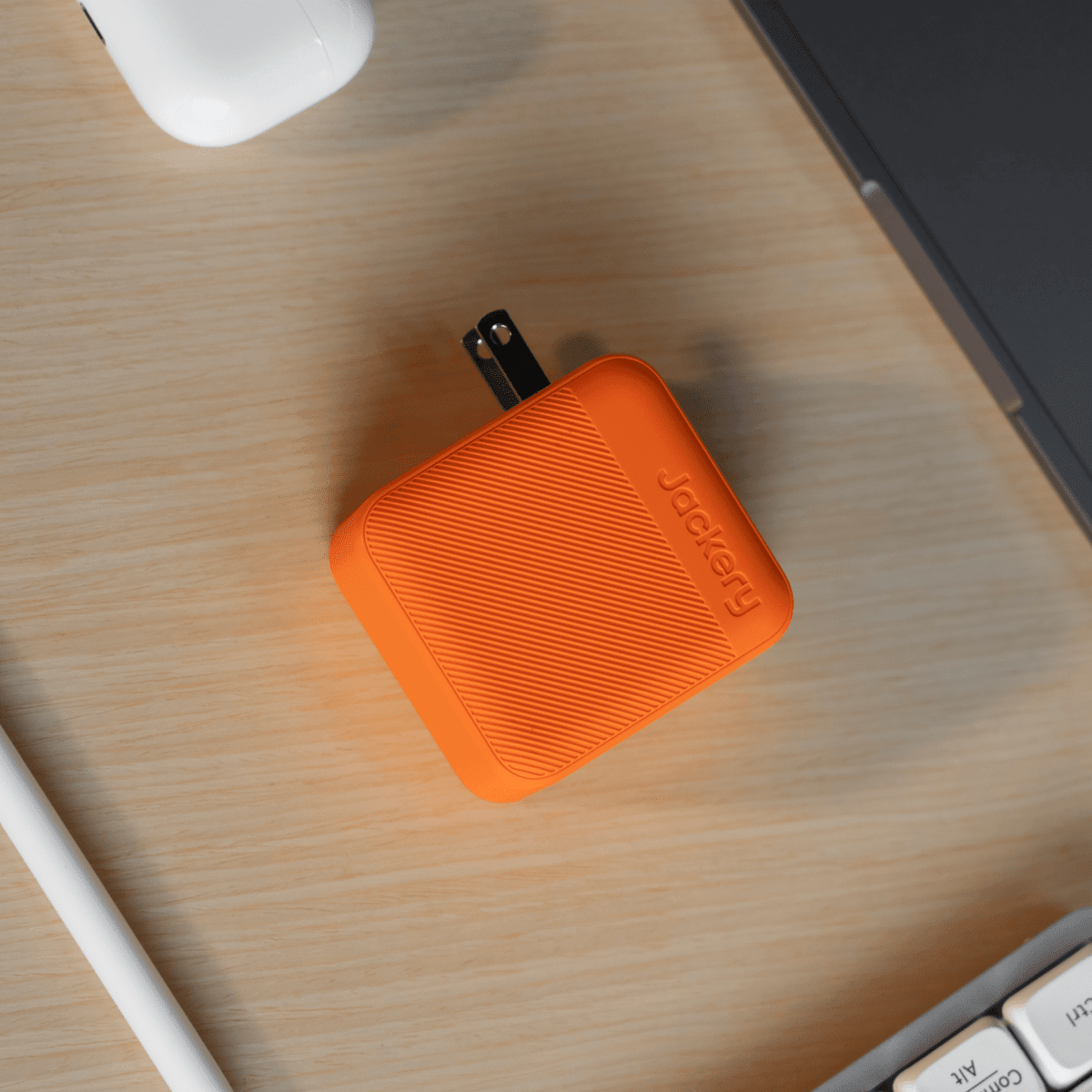 [Add - on]Jackery 102W GaN 3 - Port Fast Charger - Spirit of 1876Jackery