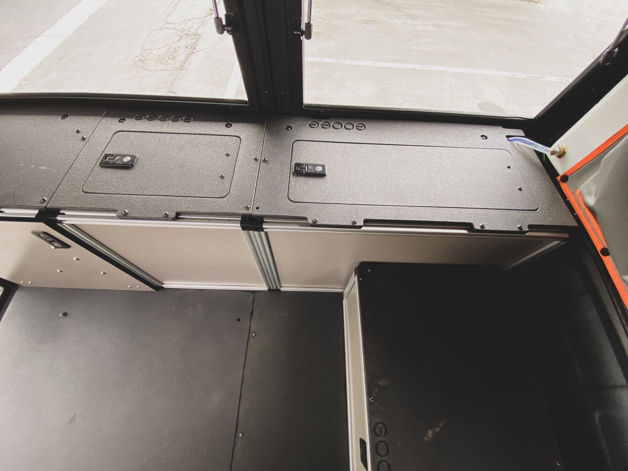 Alu - Cab Alu - Cabin Canopy Camper - Toyota Tundra 2007 - 2021 2nd and 2.5 Gen. - Front Utility Module - 6'5" Bed - Spirit of 1876 - Goose Gear