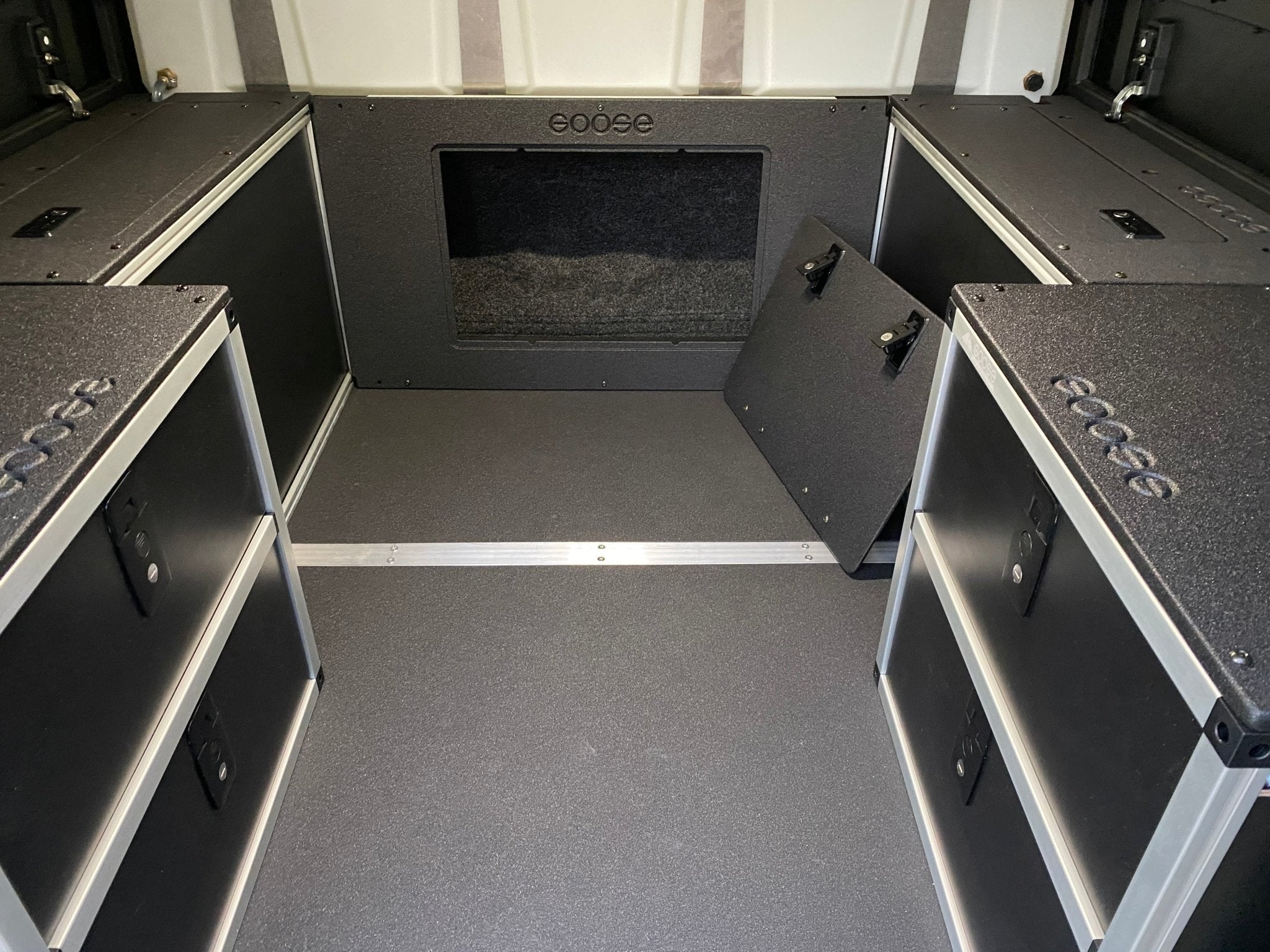 Alu - Cab Canopy Camper - Toyota Tacoma 2005 - Present 2nd & 3rd Gen. - Lower Bulkhead Panel - Spirit of 1876 - Goose Gear