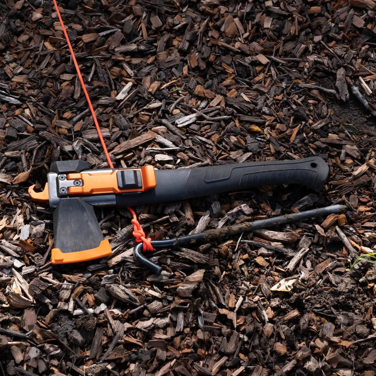 Adventure Mate 6-in-1 Mega Multitool