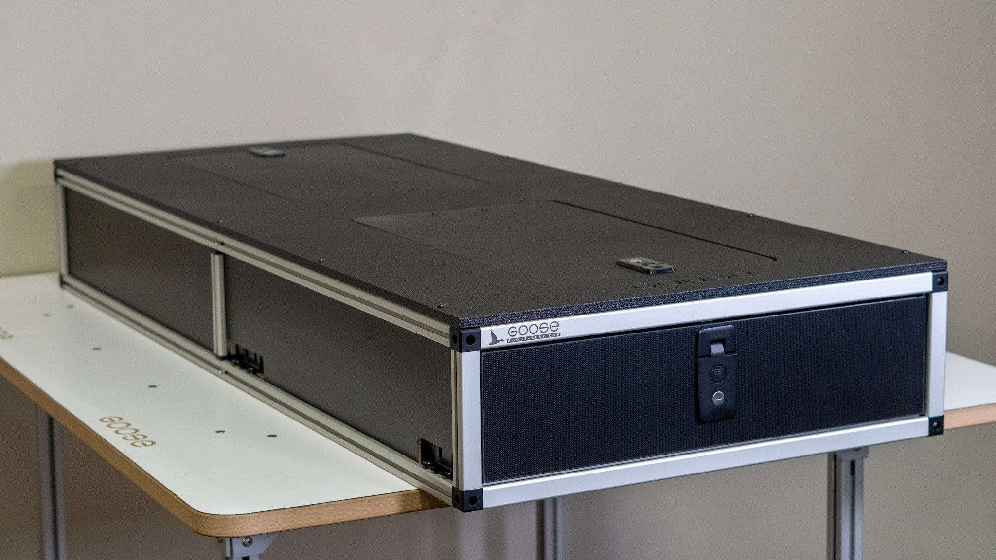 Ford Excursion 2000 - 2006 1st Gen. - Single Drawer Module - 25 3/4" Wide x 8" High x 59" Depth - Spirit of 1876 - Goose Gear
