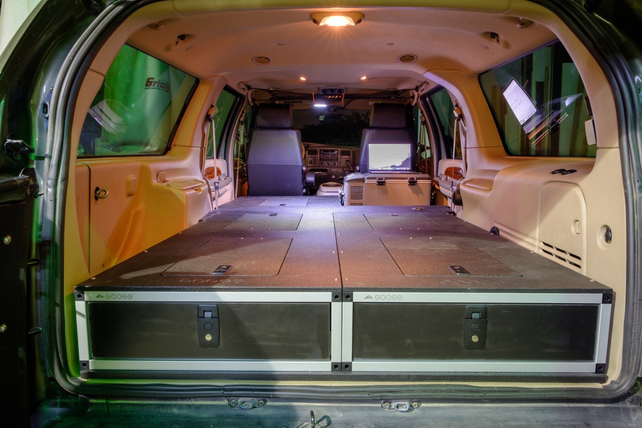 Ford Excursion 2000 - 2006 1st Gen. - Single Drawer Module - 25 3/4" Wide x 8" High x 59" Depth - Spirit of 1876 - Goose Gear