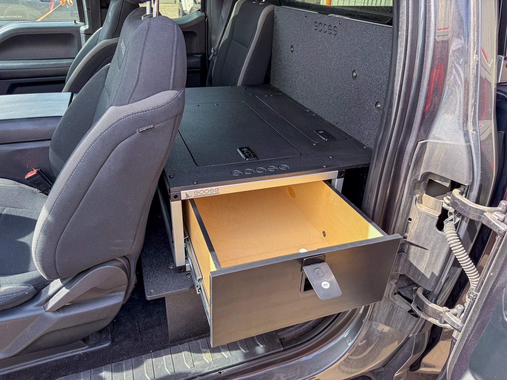 Ford - F150 - 2015 - Present - 13th - 14th Gen - Super Cab - without the center mounted B&O Subwoofer - Explore Series - Single Drawer Module - With Fitted Top Plate - Spirit of 1876 - Goose Gear