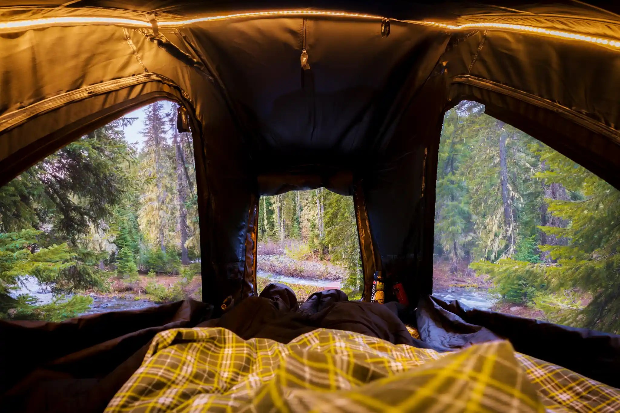 Aspen Pro Standard - Rooftop Tent - Spirit of 1876Freespirit Recreation