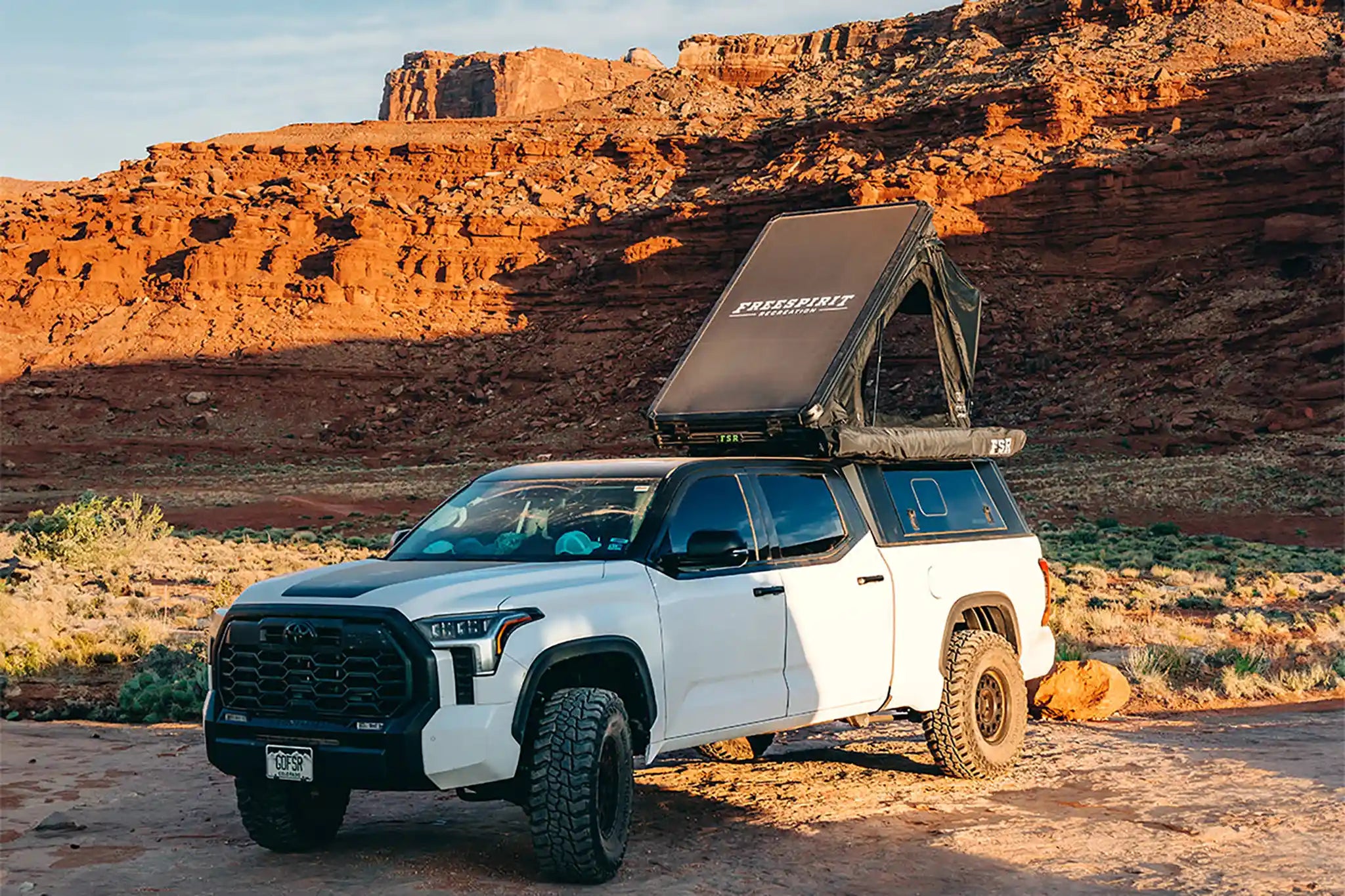 Aspen Pro Standard - Rooftop Tent - Spirit of 1876Freespirit Recreation
