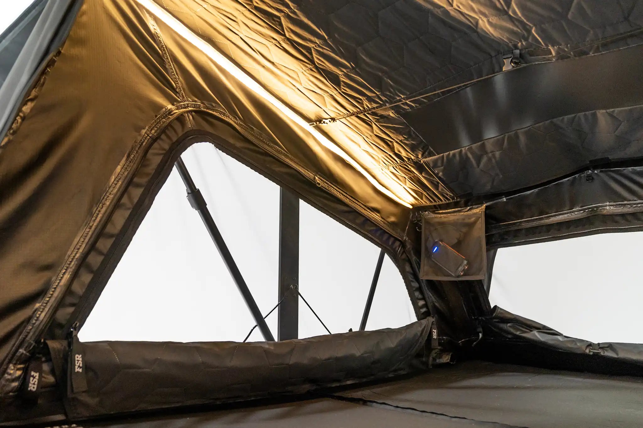 Nova King - Rooftop Tent - Spirit of 1876