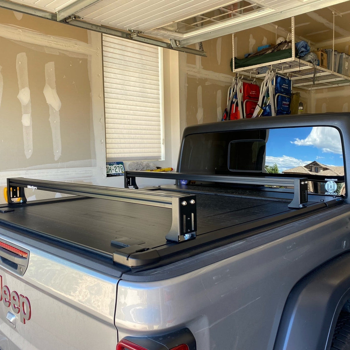 Gladiator - Bed Rack For Covers with T-slots