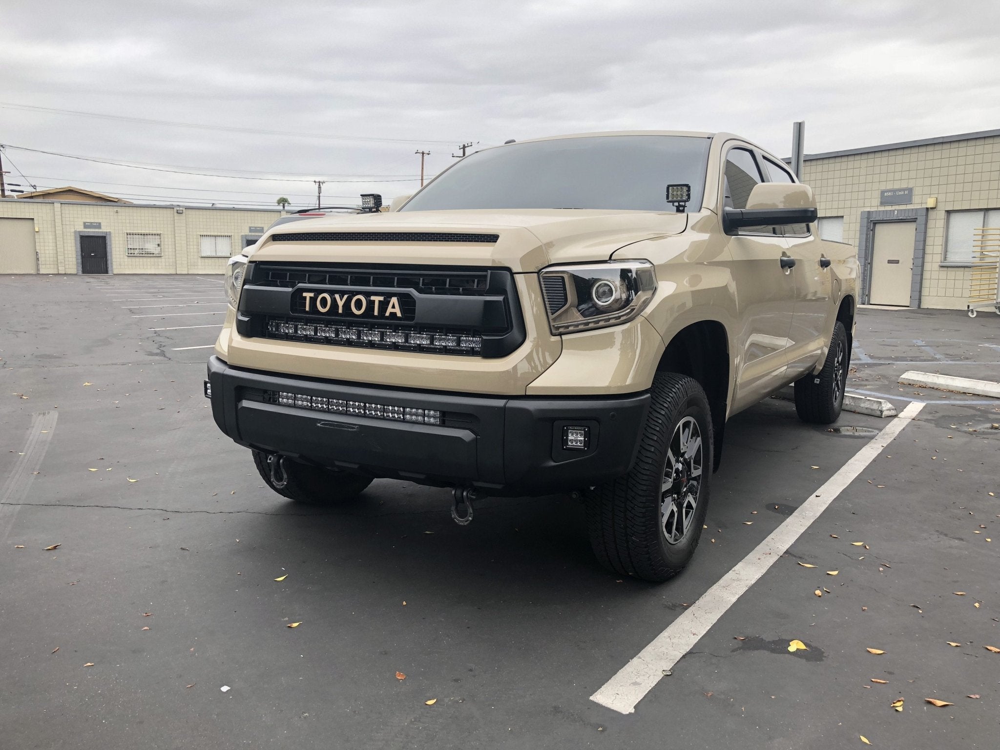 32" Lower Bumper Hidden LED Light Bar Brackets Kit For 2014 - 2021 Toyota Tundra - Spirit of 1876Dealers of Cali Raised LED