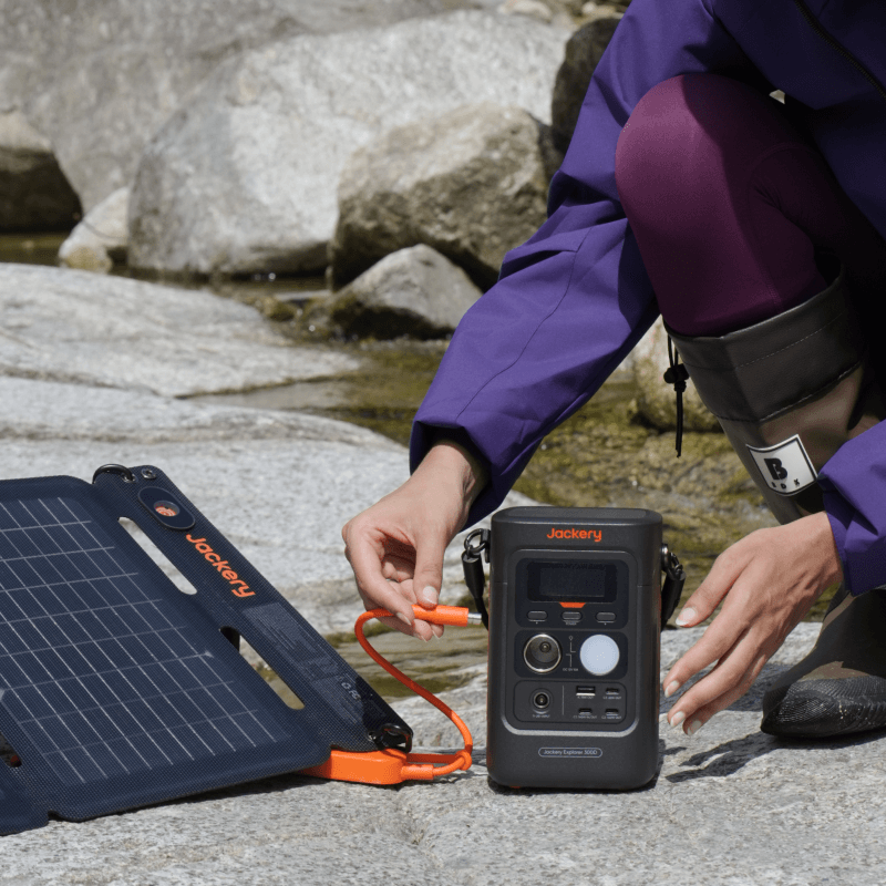 Jackery Explorer 300D Portable Power Station - Spirit of 1876 - Jackery
