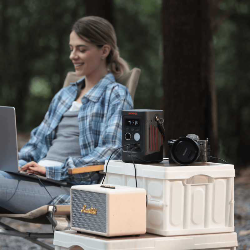 Jackery Explorer 300D Portable Power Station - Spirit of 1876 - Jackery