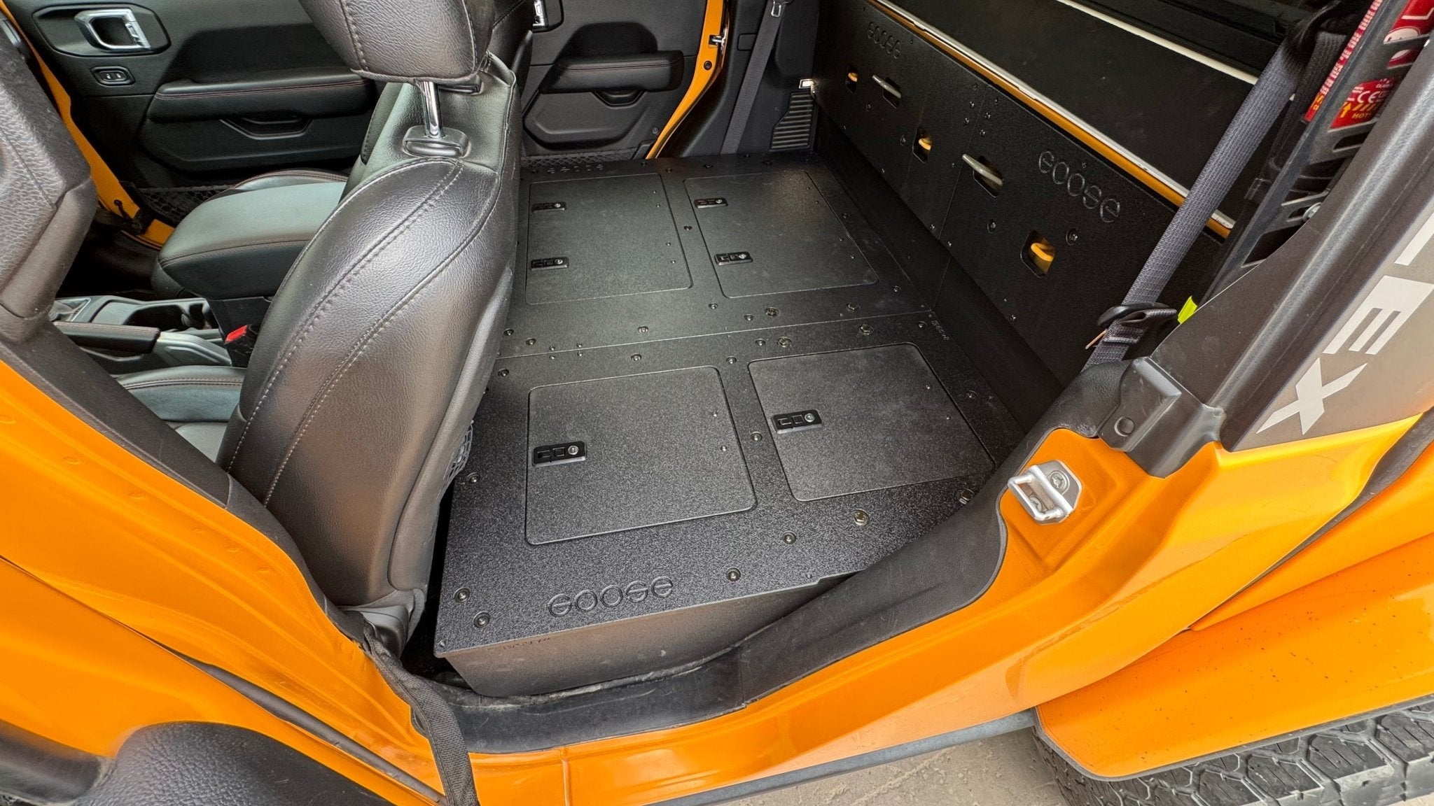 Jeep Gladiator 2019 - Present JT 4 Door - Second Row Seat Delete Plate System - High Platform - Spirit of 1876 - Goose Gear