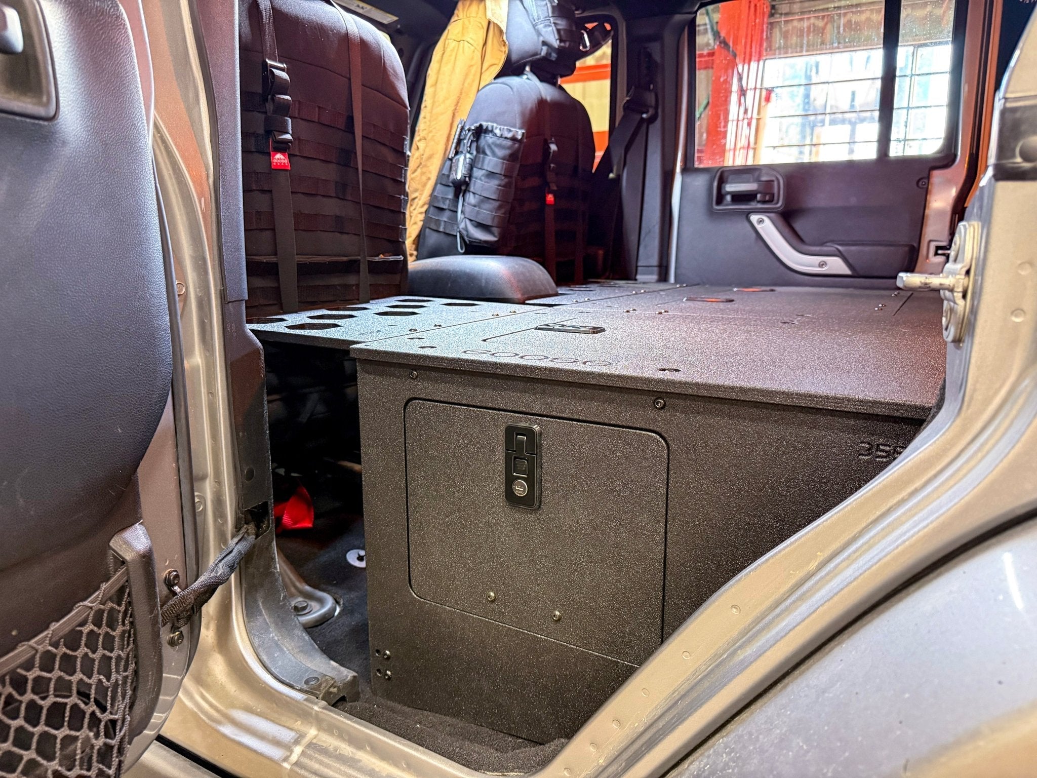 Jeep - Wrangler - 2007 - 2018 - JKU - 4 Door - Explore Series - Seat Delete Plate System - Second Row - Module Based - 8" Module - Spirit of 1876Goose Gear