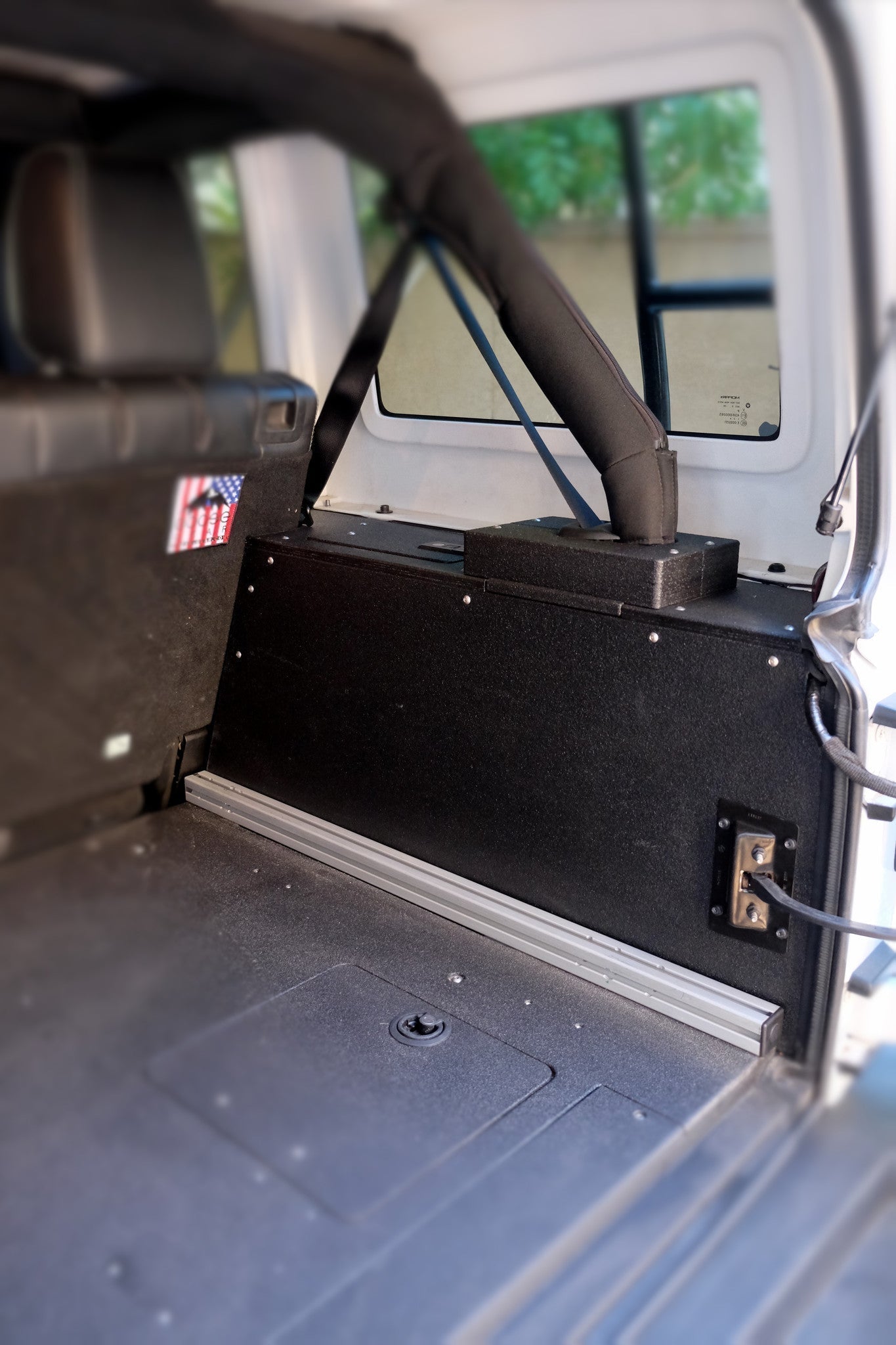 Jeep Wrangler 2007 - 2018 JKU 4 Door - Side Cubbies - Spirit of 1876 - Goose Gear