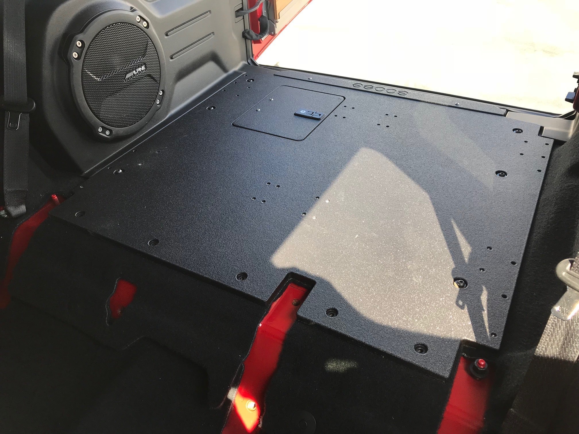 Jeep Wrangler 2021 - present 392 4 Door - Rear Plate System - Spirit of 1876 - Goose Gear