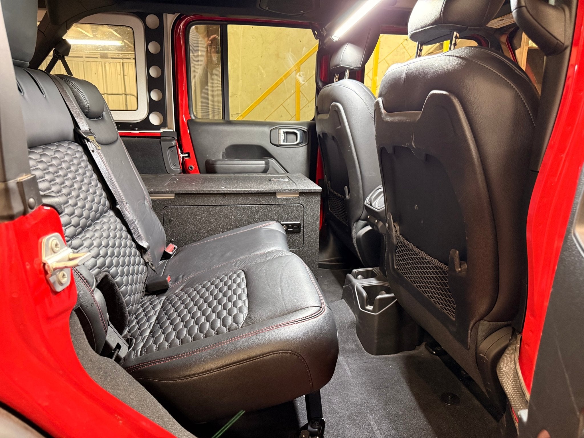 Jeep - Wrangler - 2024 - Present - JLU - 4 Door - Explore Series - Seat Delete Plate System - Second Row - Module Based - 10" Module - Spirit of 1876Goose Gear
