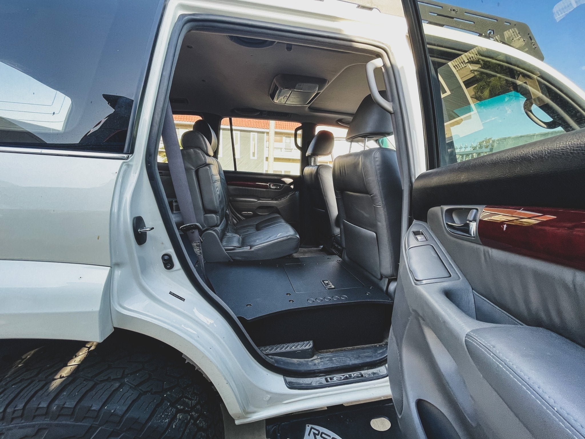 Lexus GX470 2002 - 2009 - Second Row Seat Delete Plate System - Spirit of 1876 - Goose Gear