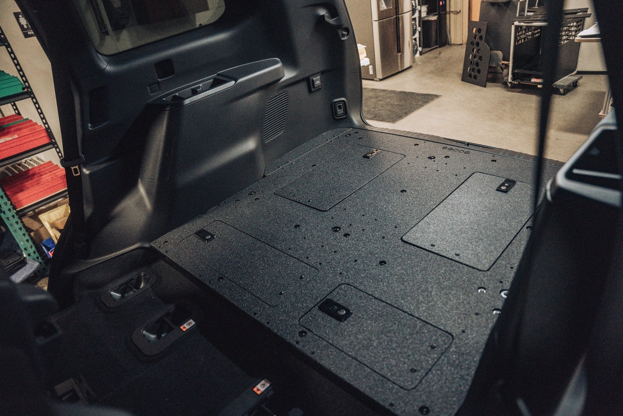 Lexus - GX550 - 2024 - Present - Explore Series - Rear Plate System - Non - Third Row - Spirit of 1876 - Goose Gear