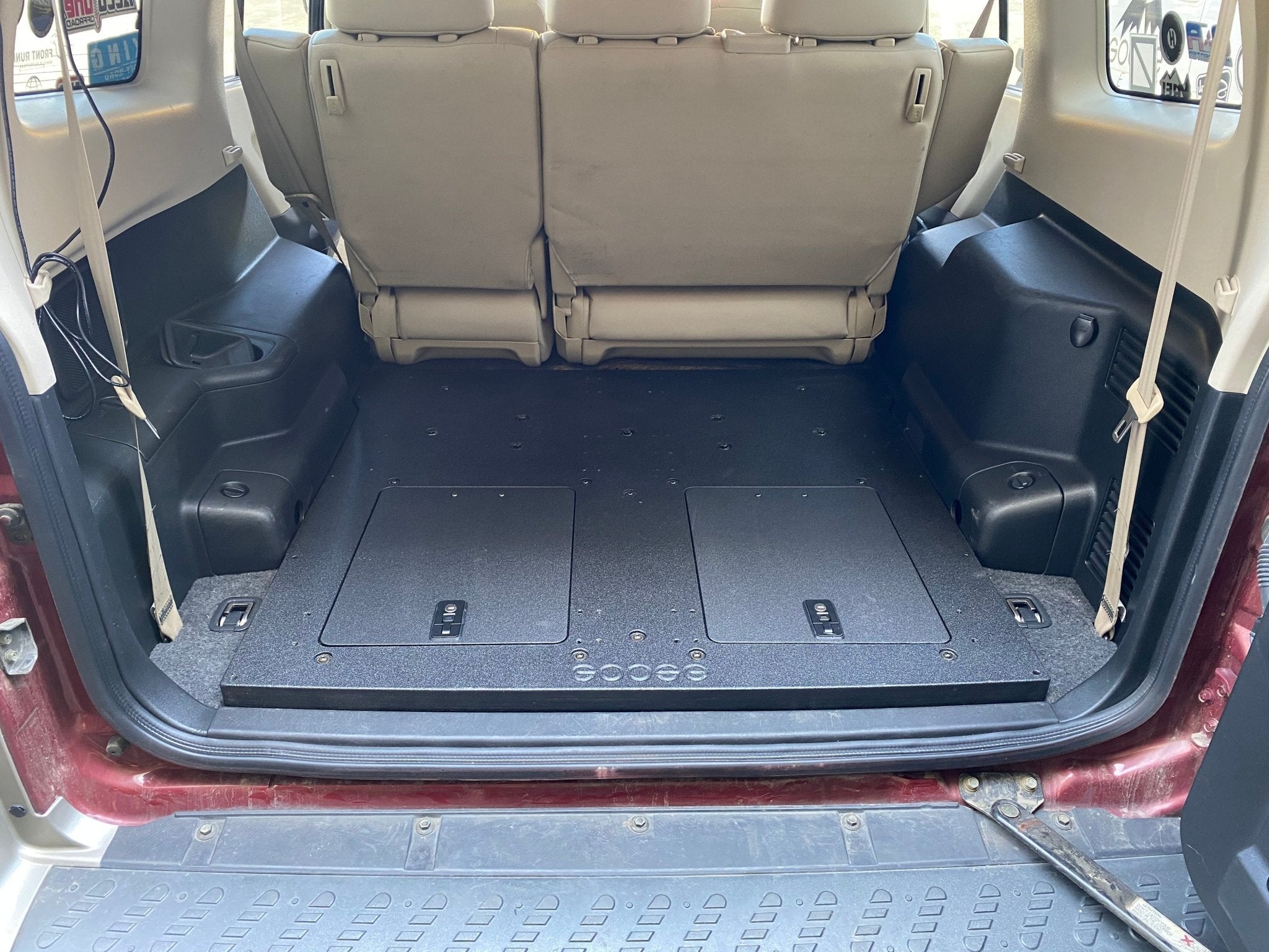Mitsubishi Montero 1999 - 2006 3rd Gen. - Rear Plate System - Spirit of 1876 - Goose Gear