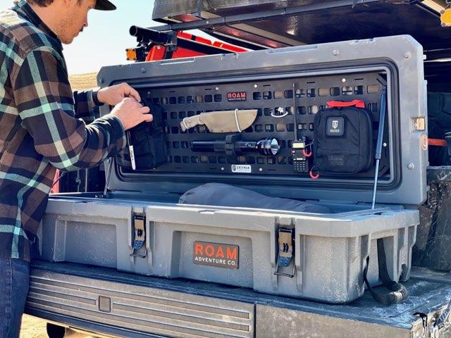 95L Rugged Case Molle Panel - Spirit of 1876 - ROAM Dealer Portal