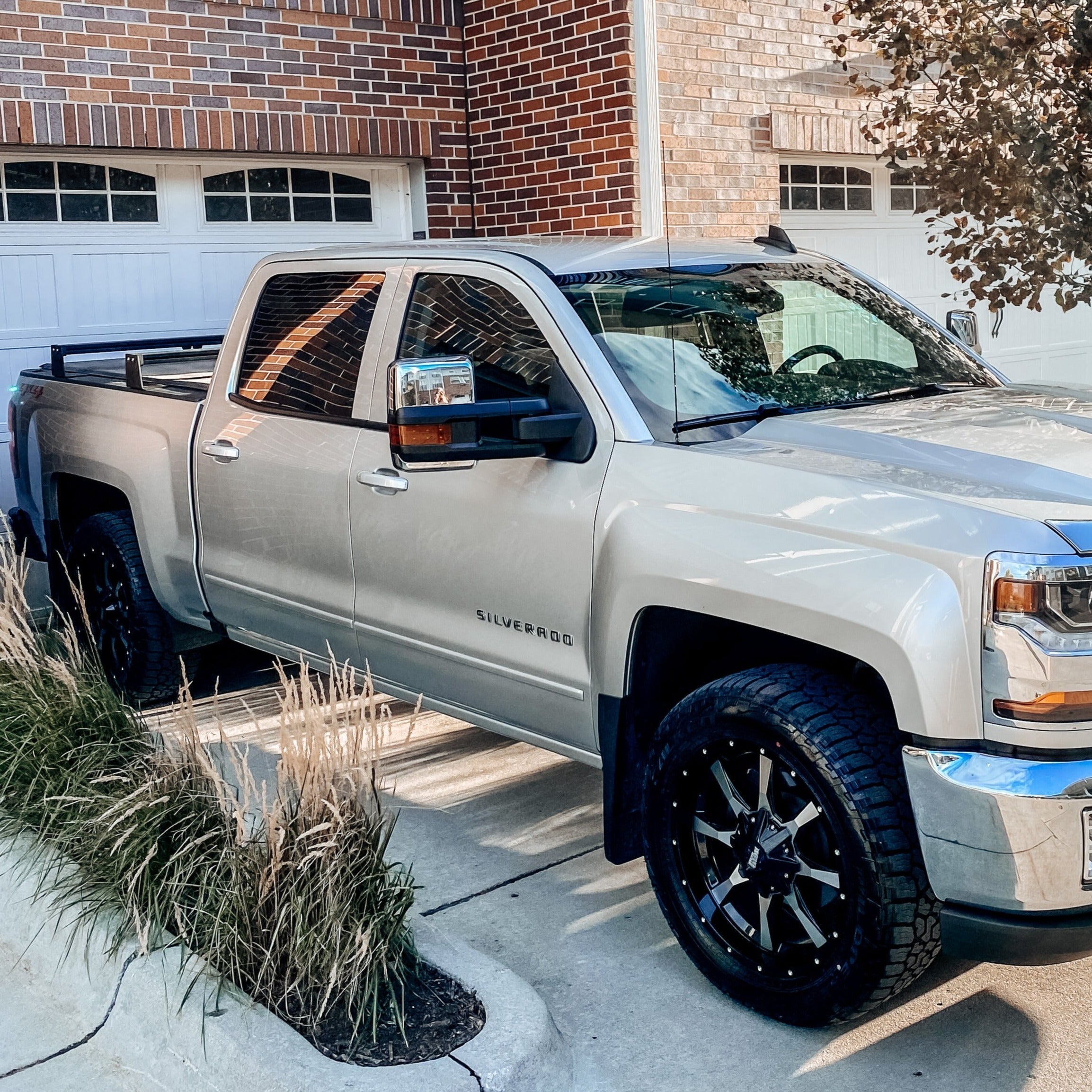 Silverado & Sierra 1500/2500/3500 (2007 - Present), Low Profile Bed Rack