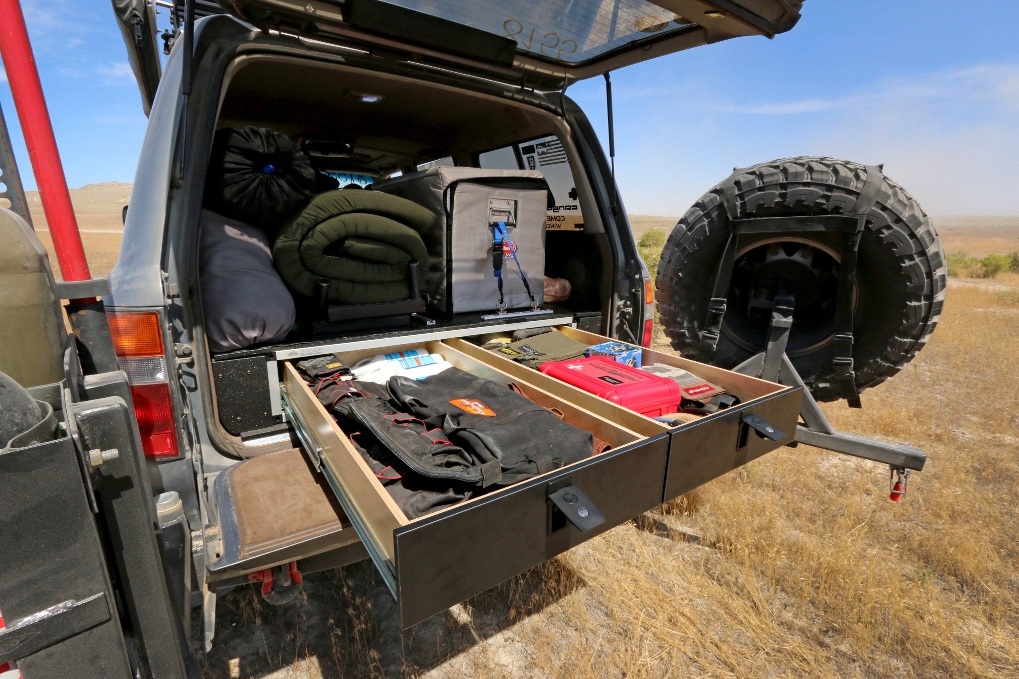 Stealth Sleep and Storage Package for Toyota Land Cruiser 1991 - 1997 80 Series - 43 - 3/8" W x 8" H x 40" D - Spirit of 1876 - Goose Gear