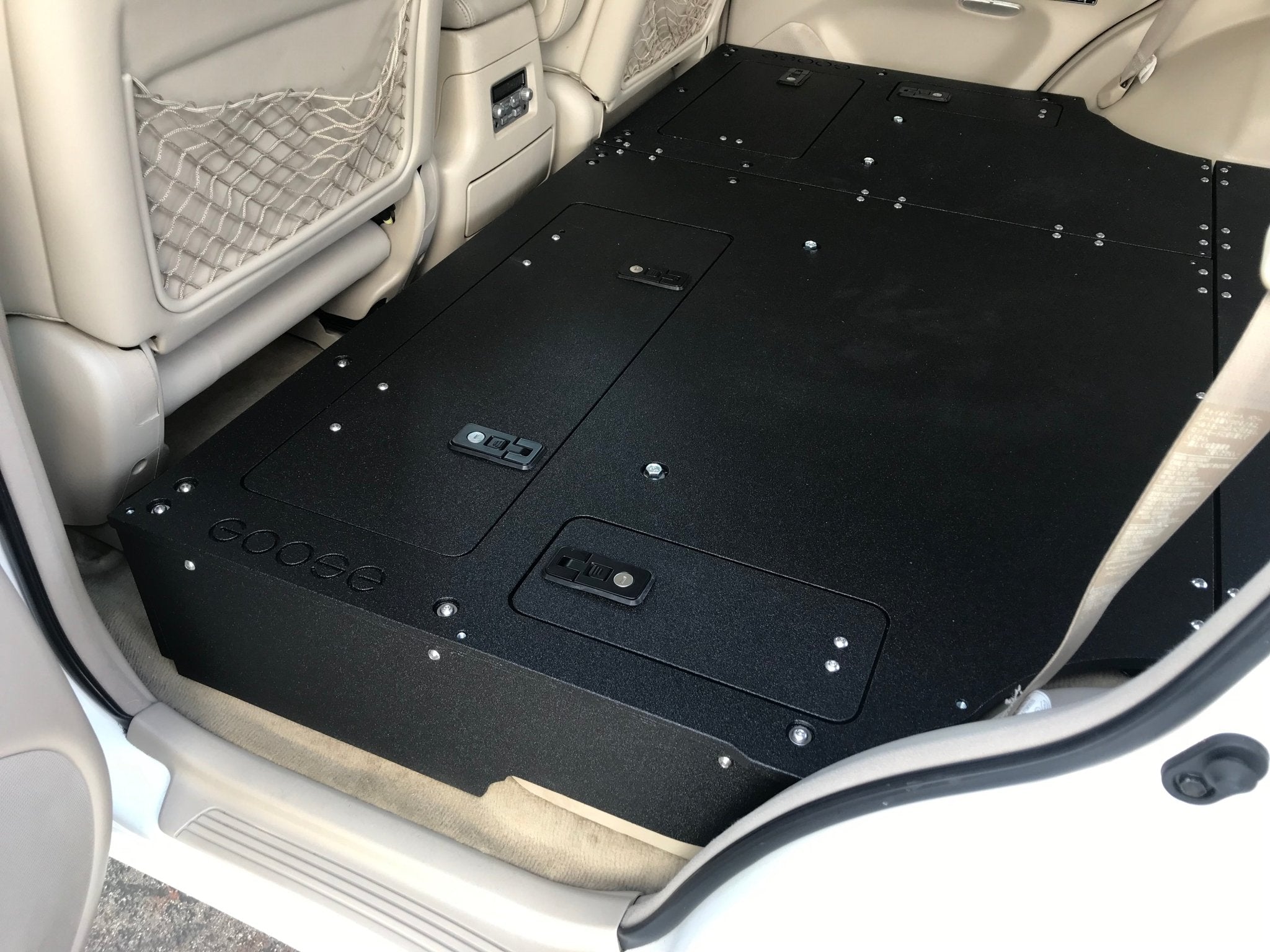 Stealth Sleep Package for Toyota Land Cruiser 1998 - 2007 100 Series - Spirit of 1876 - Goose Gear