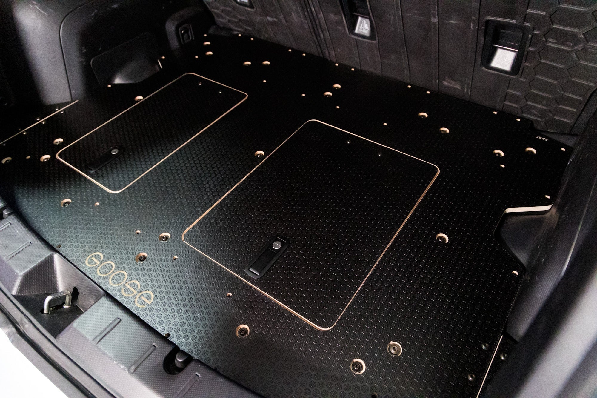 Subaru Crosstrek 2018 - 2023 2nd Gen. - Rear Plate System - Spirit of 1876 - Goose Gear