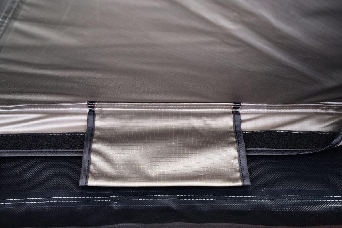 Taruca Rogue 270 S Awning