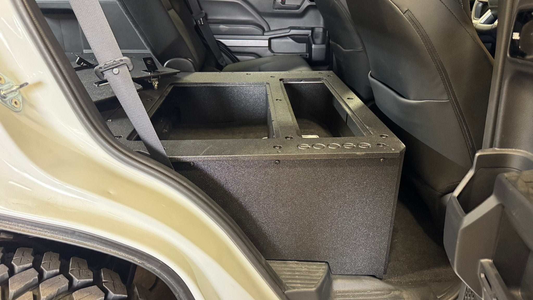 Toyota - 4Runner - 2025-Present - 6th Gen - Hybrid - Explore Series - Plate Based - Seat Delete