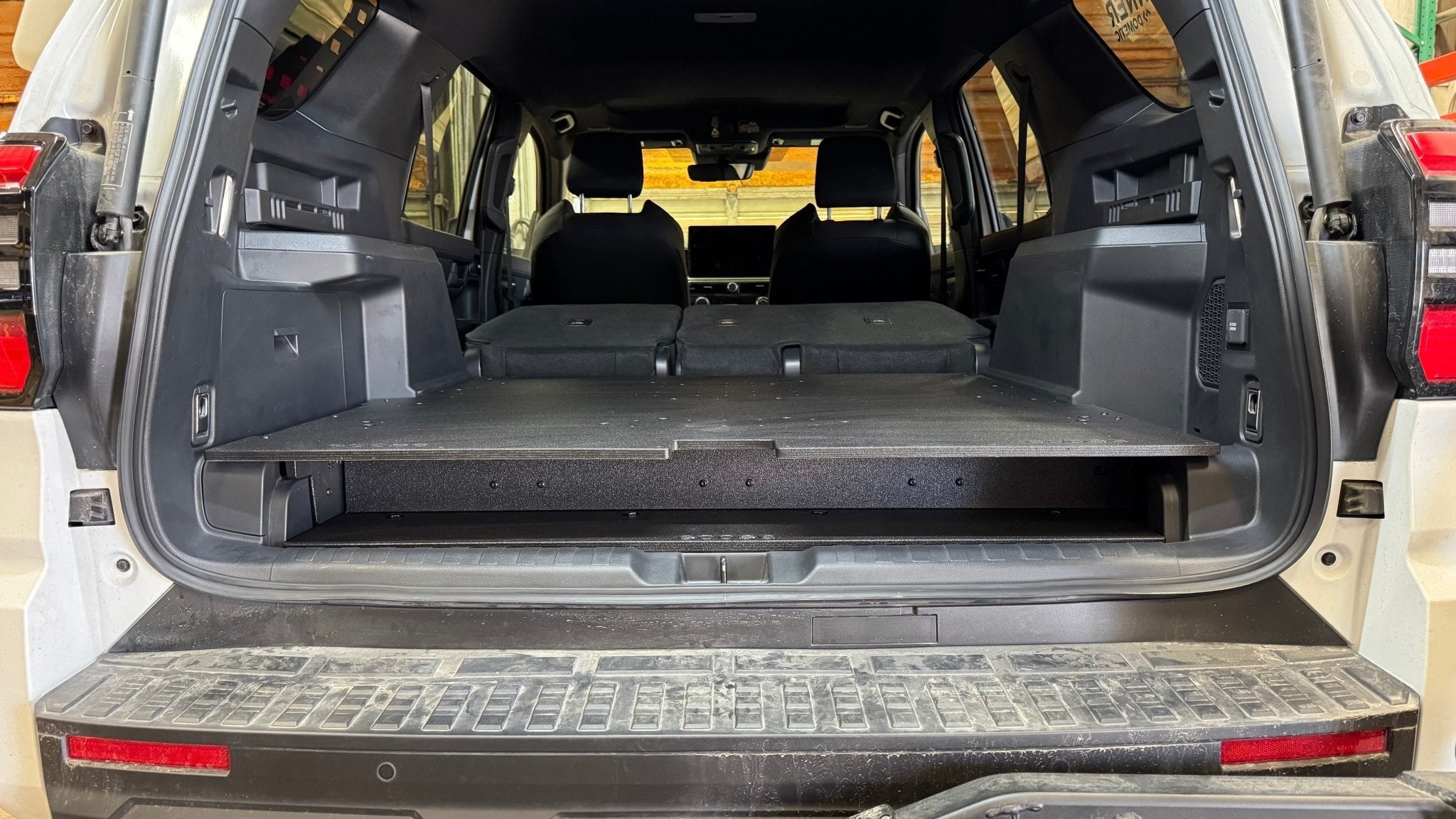 Toyota - 4Runner - 2025-Present - 6th Gen - Hybrid - Explore Series - Rear Plate System