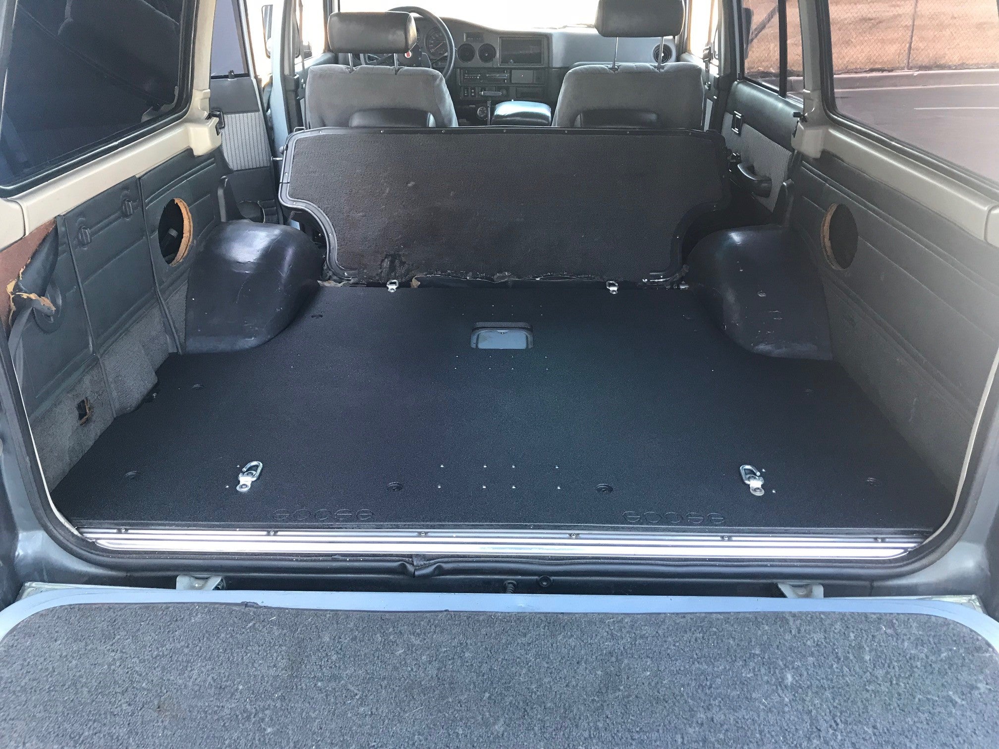 Toyota Land Cruiser 1980 - 1990 60 Series - Rear Plate System - Spirit of 1876 - Goose Gear