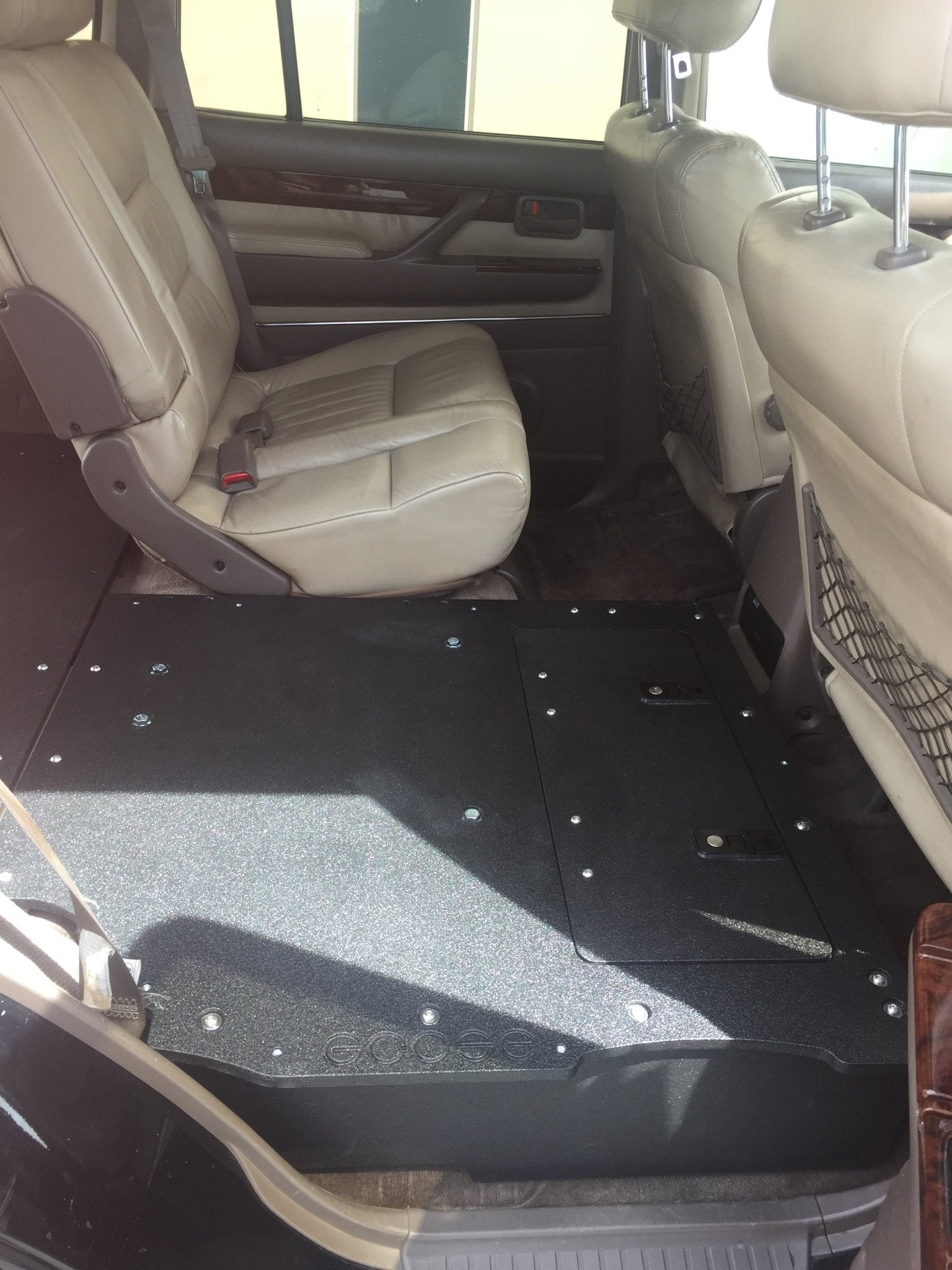 Toyota Land Cruiser 1991 - 1997 80 Series - Second Row Seat Delete Plate System - Spirit of 1876 - Goose Gear