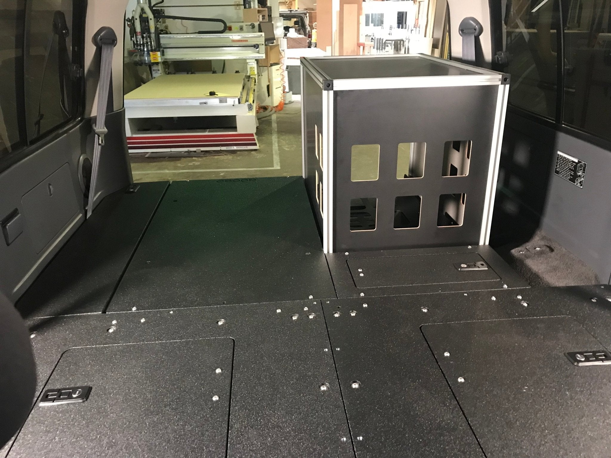 Toyota Land Cruiser 1991 - 1997 80 Series - Second Row Seat Delete Plate System - Module Height Platform - Spirit of 1876 - Goose Gear