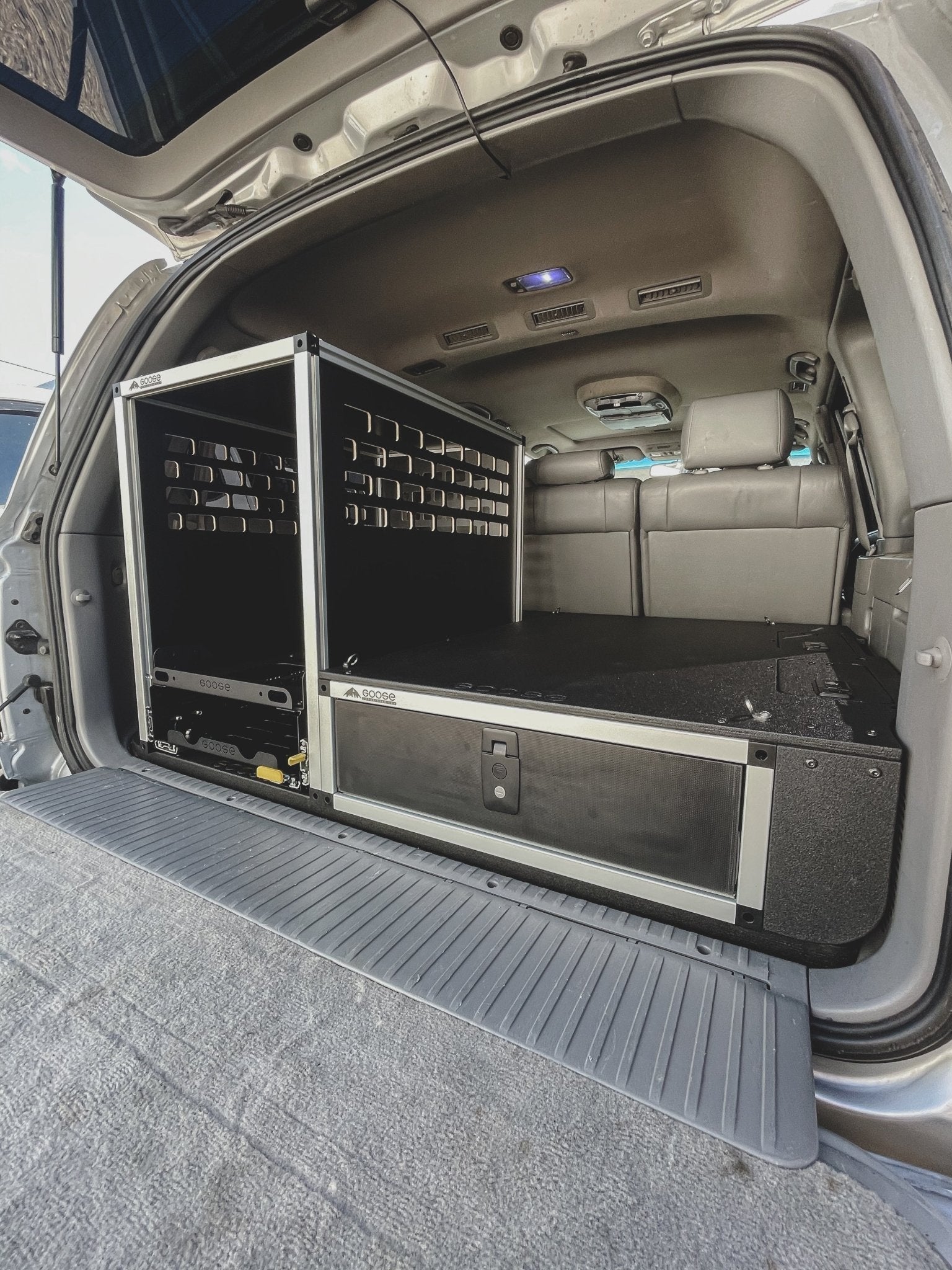 Toyota Land Cruiser 1998 - 2007 100 Series - Single Drawer Module with Fitted Top Plate - 24 - 3/16"W x 8"H x 40"D - Spirit of 1876 - Goose Gear