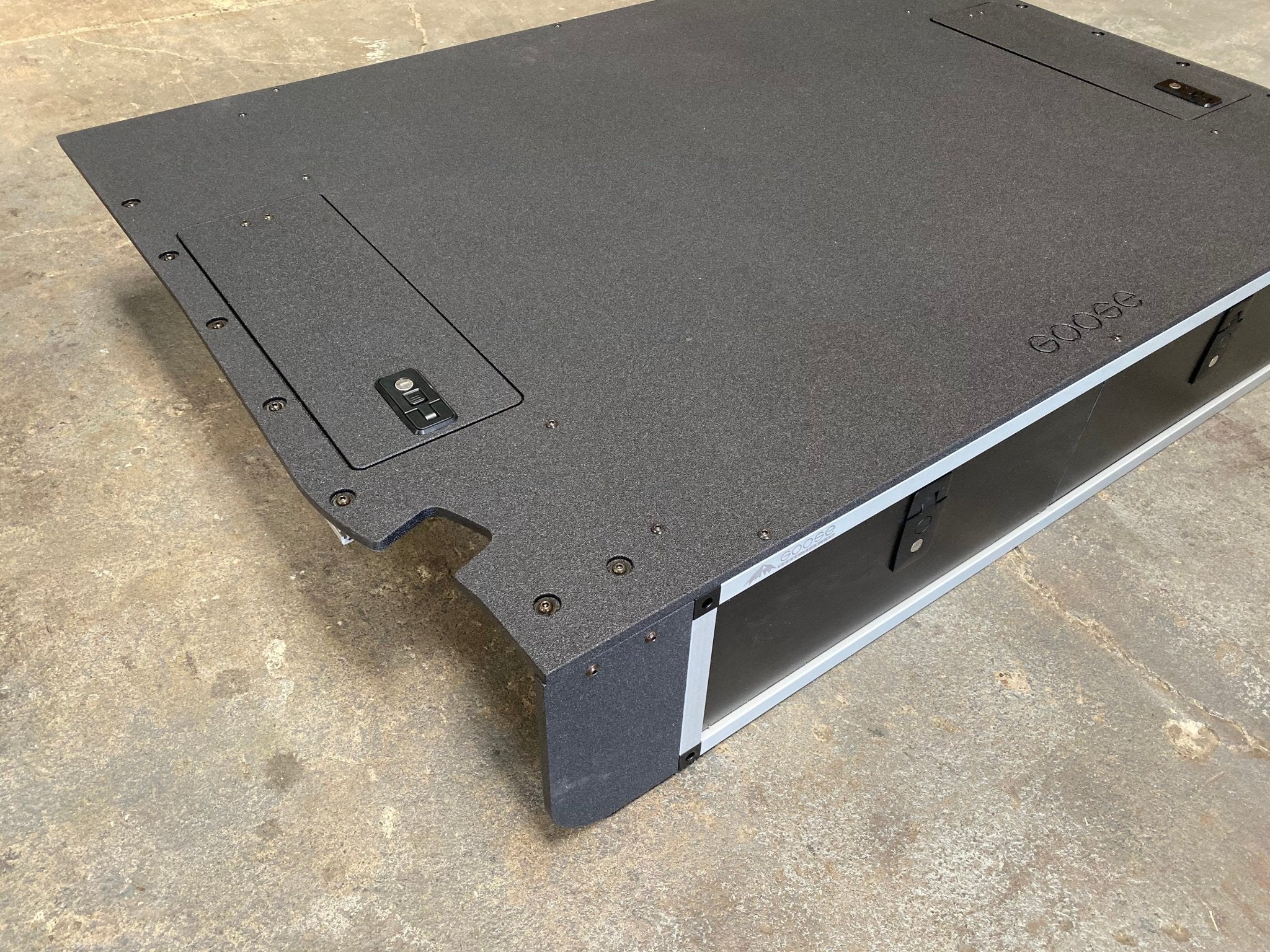 Toyota Land Cruiser 2008 - 2021 200 Series - Side x Side Drawer Module with Fitted Top Plate - Spirit of 1876 - Goose Gear