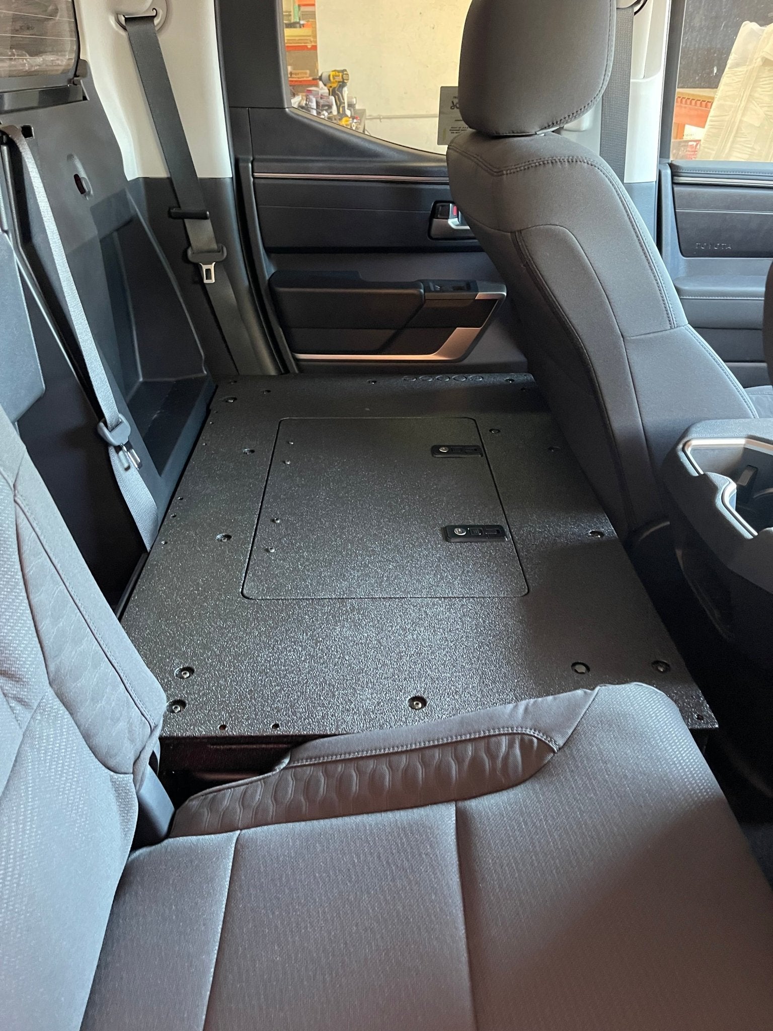 Toyota Tundra 2022 - Present 3rd Gen. DoubleCab - Second Row Seat Delete Plate System - Spirit of 1876 - Goose Gear