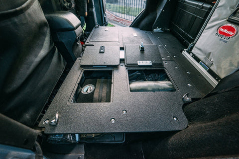 Goose Gear Jeep Wrangler 2007-2018 Jku 4 Door - Second Row Seat Delete Plate System